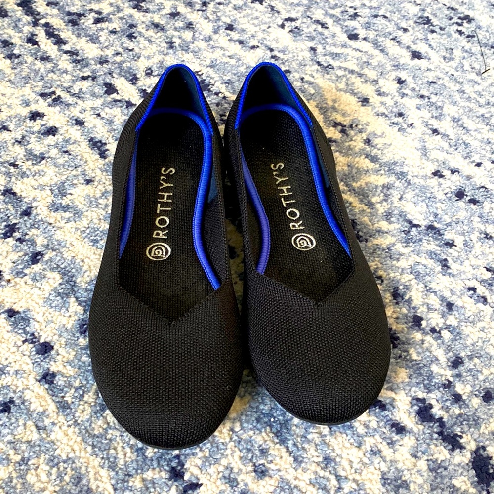 Black Rothy’s 9